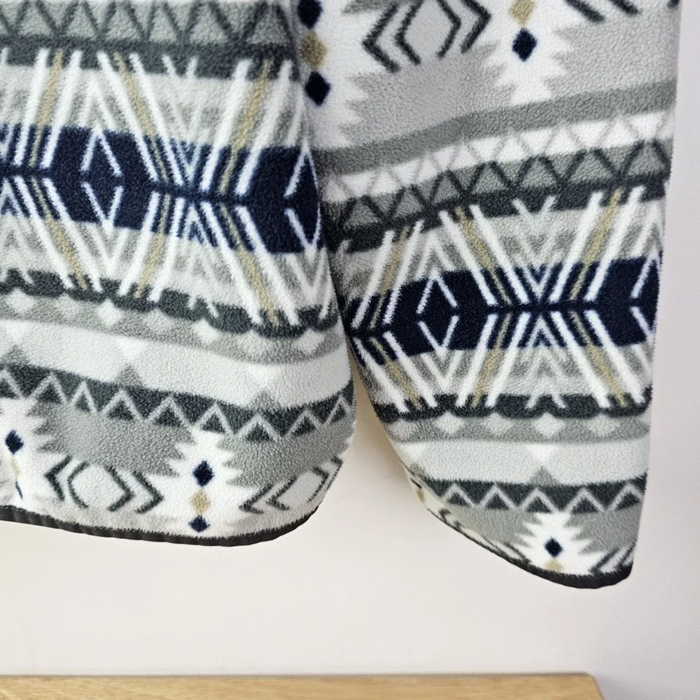 Eddie Bauer‎ Mens M Pullover Fleece Aztec White Blue Gray Crew Neck Soft LS Warm